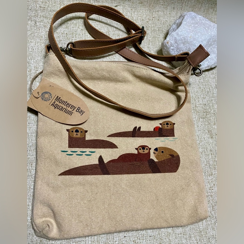 Monterey Bay Beige Otter Canvas Bag